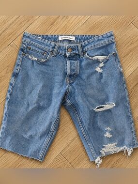 2 Calvin Klein Light Wash Distressed Denim Shorts
